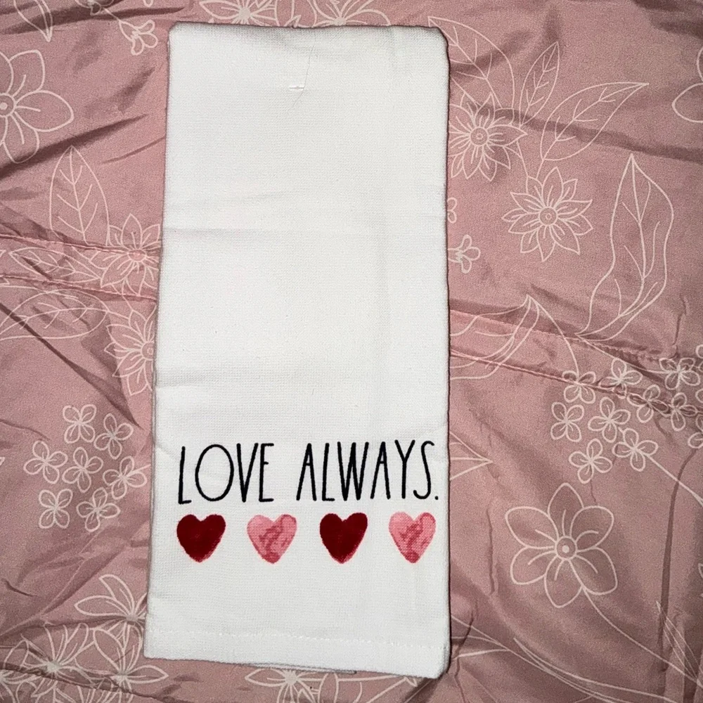 Rae Dunn LOVE ALWAYS Dish / Hand towels